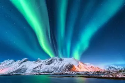 In cautarea aurorei boreale: ghidul calatorului pentru spectacolul luminilor din Scandinavia